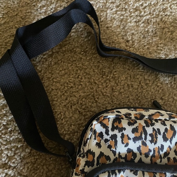 Nike crossbody bag - Picture 4 of 5